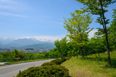 北阿尔卑斯山和日本长野大町市
