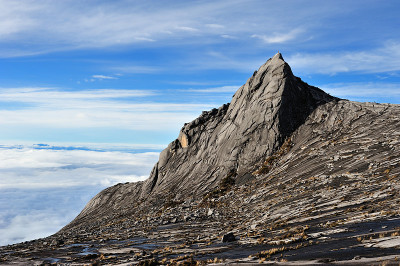 南峰，基纳巴卢山