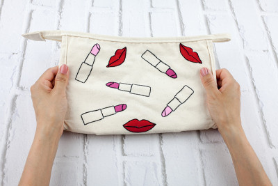 Makeup bag embroidery