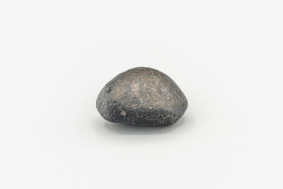 Black magnetic Tektite Meteorite called Atacamaite