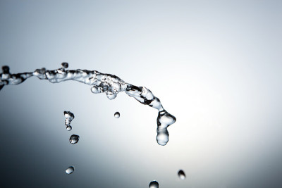 水溅爆炸