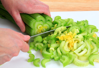 切芹菜