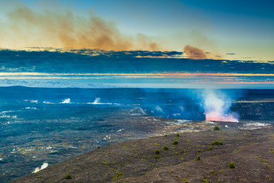 火山发出
