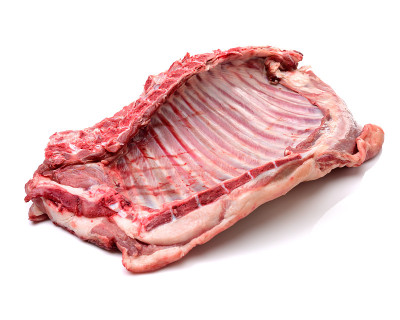 生的羔羊肉