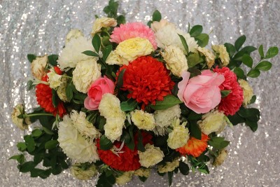孟加拉手工纸花、婚礼装饰、彩色婚礼舞台。