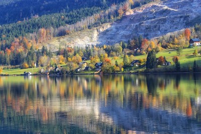 反映在Grundlsee