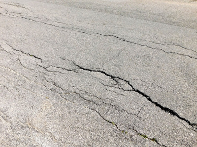 公路滑坡