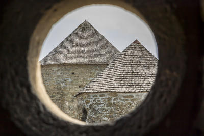 欧洲乌克兰Kamianets Podilskyi的城堡塔。