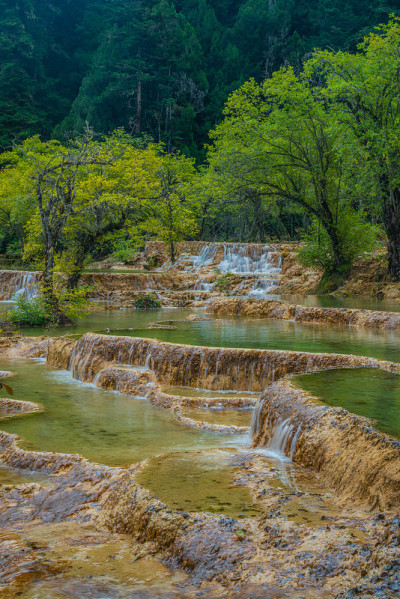Huanglong谷