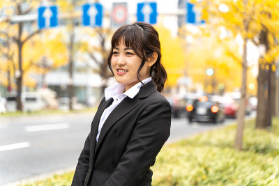 找到工作的女性