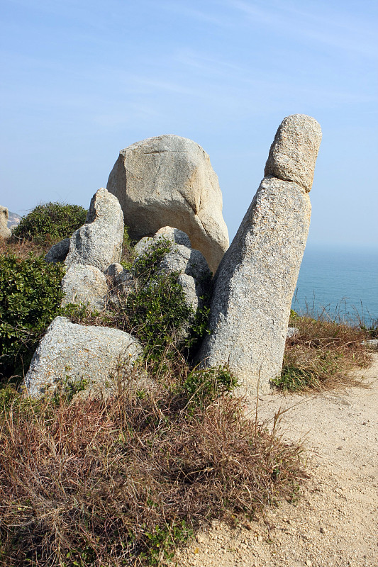 元阳石塔门