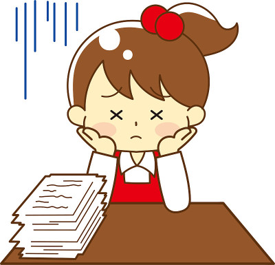 孩子走向书桌