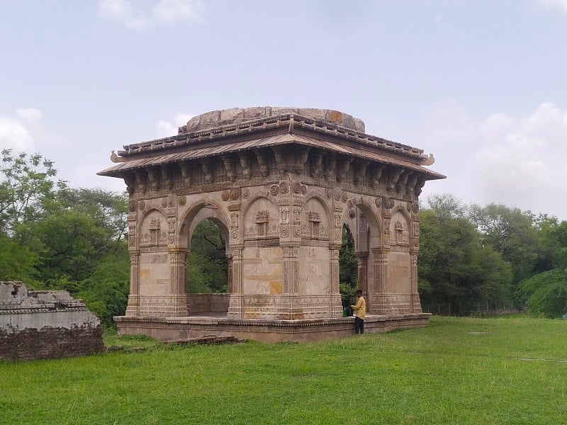 杰米清真寺的历史地点