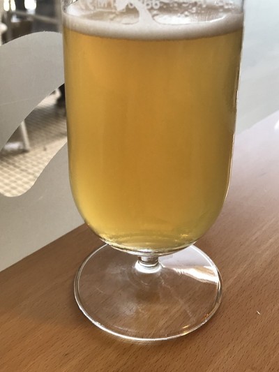 啤酒