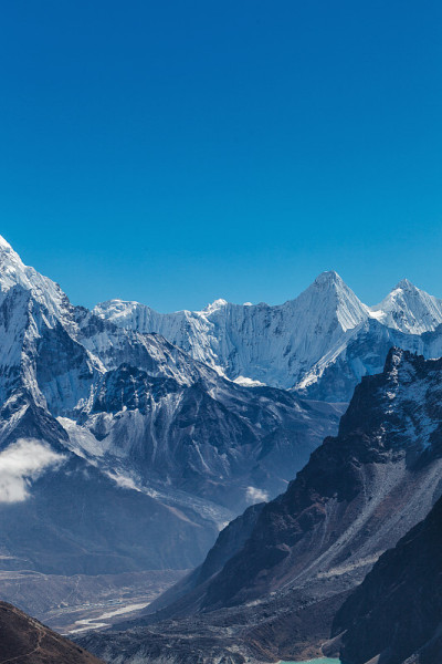 喜马拉雅山的雪山