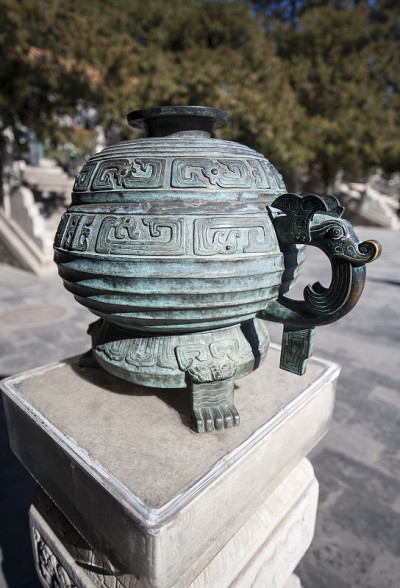 青铜鼎(丁)