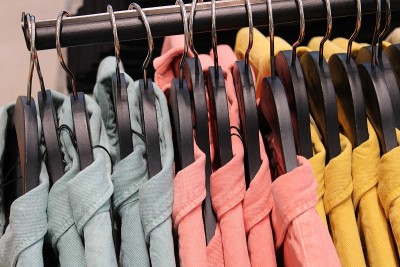 衬衫服装商店