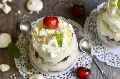 Eton mess with cherry。