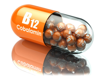 维生素B12胶囊。氰钴胺素药片。膳食补充剂。