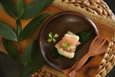 Getuk Tiga Warna，来自中爪哇马格朗的木薯和椰子的标志性甜品
