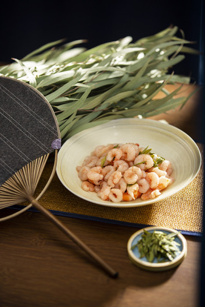 中国菜，龙井茶炒虾仁