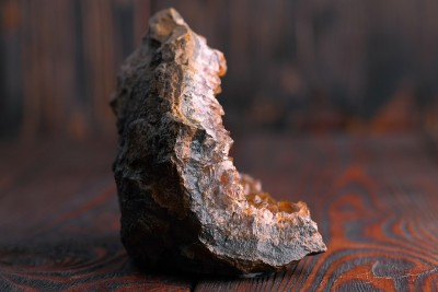 赤铁矿上含氧化铁的石英。
