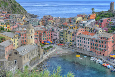 Vernazza aerial view，五个地球，意大利
