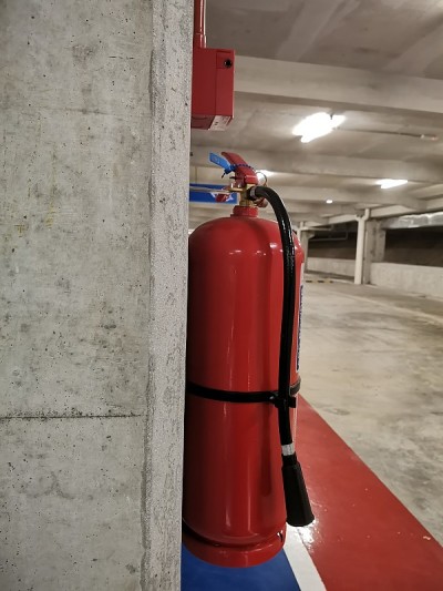 灭火器