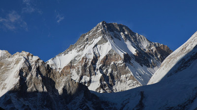 昆布兹，珠穆朗玛峰地区的一座高山