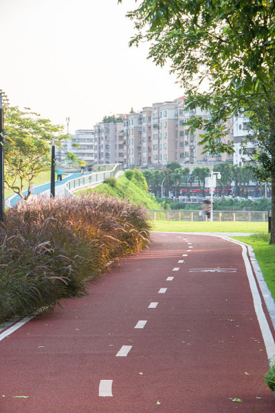 中国广东省江门市福山公园的跑道。