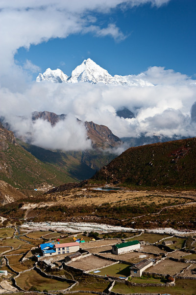 喜马拉雅山全景 - 塔姆山和塔姆瑟库山