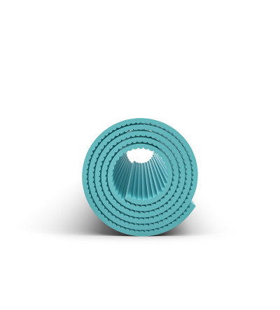 用于运动的浅蓝色瑜伽垫的3d渲染卷起来孤立在白色背景上