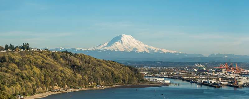 全景城市雷尼尔山