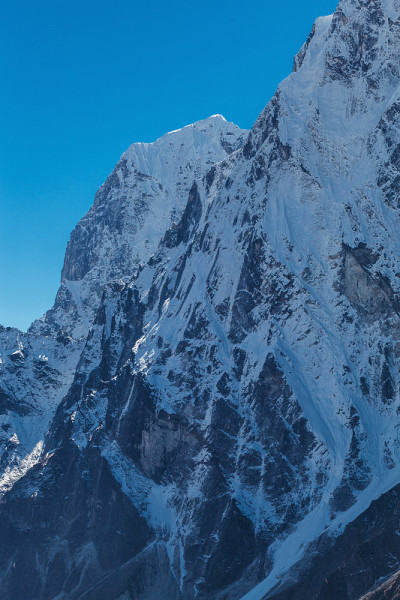 喜马拉雅山的雪山