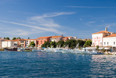 海滨的Porec