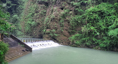 大峡谷玻璃桥徒步旅行，武陵源-张家界，中国