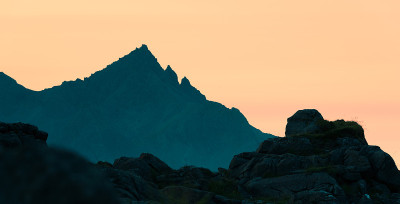 日落是Sgurr nan Gillean