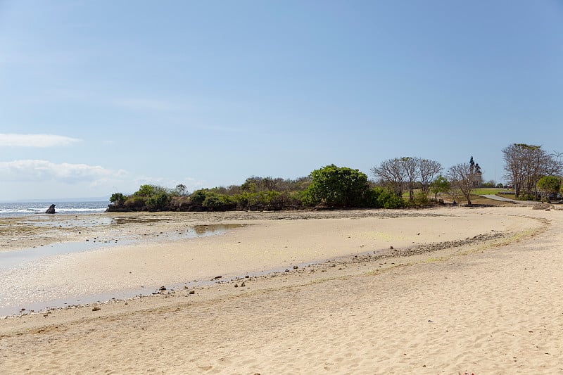 努沙杜瓦海滩