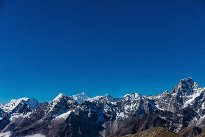 喜马拉雅山的雪山