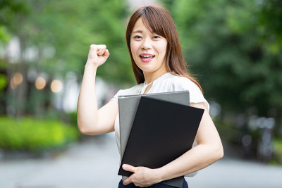 亚洲女性商人30岁