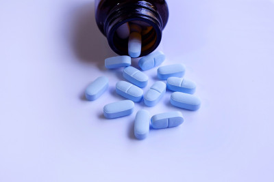 PrEP(接触前预防)。用来预防艾滋病