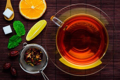 红茶与茶成分