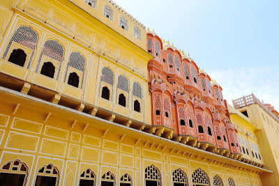 印度拉贾斯坦邦斋浦尔的Hawa Mahal(风之宫)美丽的建筑景观