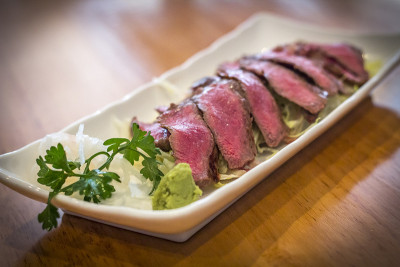 日本牛肉生鱼片