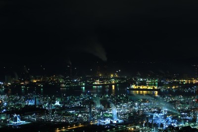 工厂夜景