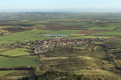 Steinthalleben村
