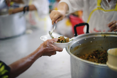 帮助穷人享受美食
