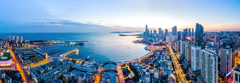 航拍青岛城市建筑天际线夜景