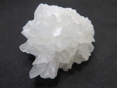 硼矿，从世界的形成
