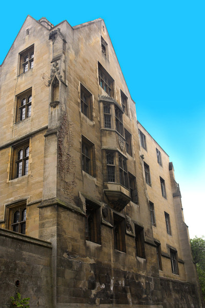 剑桥大学,英国